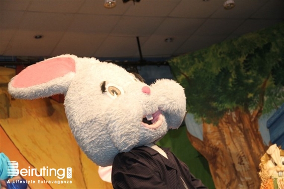 Activities Beirut Suburb Theater Les Aventures De Peter Cottontail Lebanon