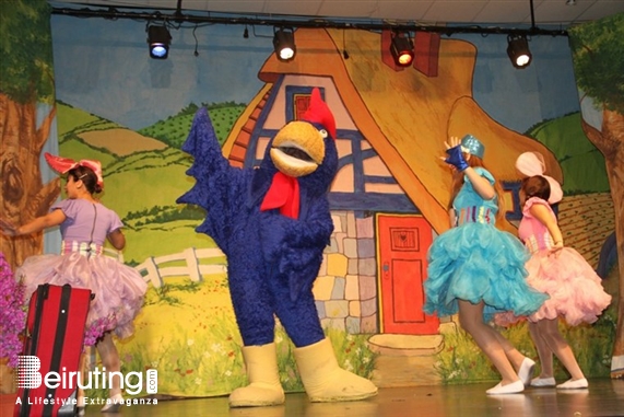 Activities Beirut Suburb Theater Les Aventures De Peter Cottontail Lebanon