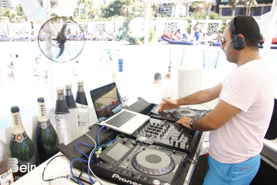 Riviera Beach Party Get Wet at Riviera Lebanon