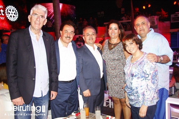 White  Beirut Suburb Nightlife Rotaract Club Massive Party Lebanon