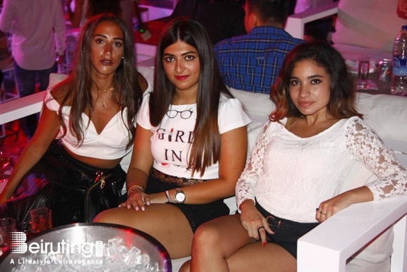 White  Beirut Suburb Nightlife Rotaract Club Massive Party Lebanon