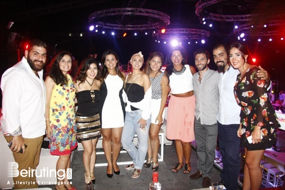 White  Beirut Suburb Nightlife Rotaract Club Massive Party Lebanon