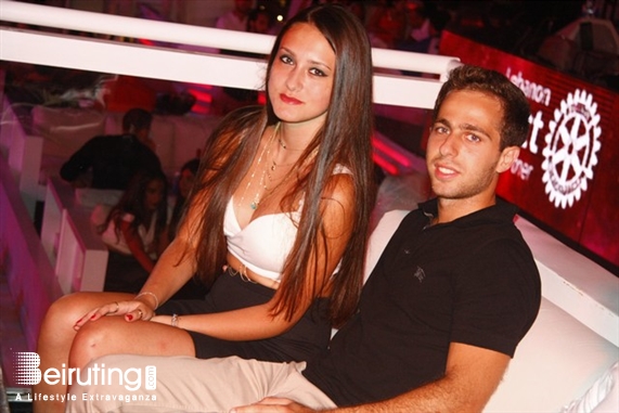 White  Beirut Suburb Nightlife Rotaract Club Massive Party Lebanon