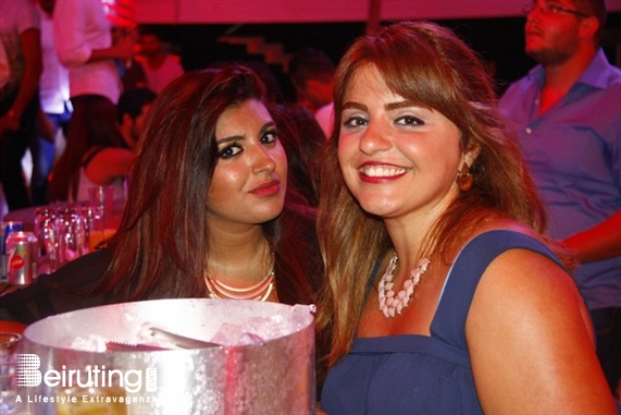 White  Beirut Suburb Nightlife Rotaract Club Massive Party Lebanon