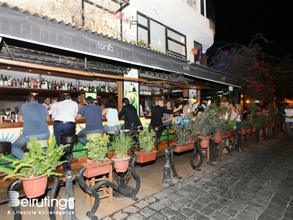 Tonic Cafe Bar Jounieh Nightlife Tonic on Saturday Night Lebanon