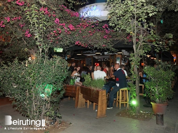 Tonic Cafe Bar Jounieh Nightlife Tonic on Saturday Night Lebanon