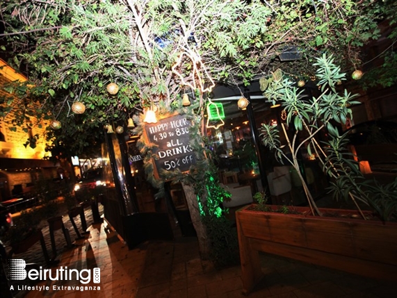 Tonic Cafe Bar Jounieh Nightlife Tonic on Saturday Night Lebanon